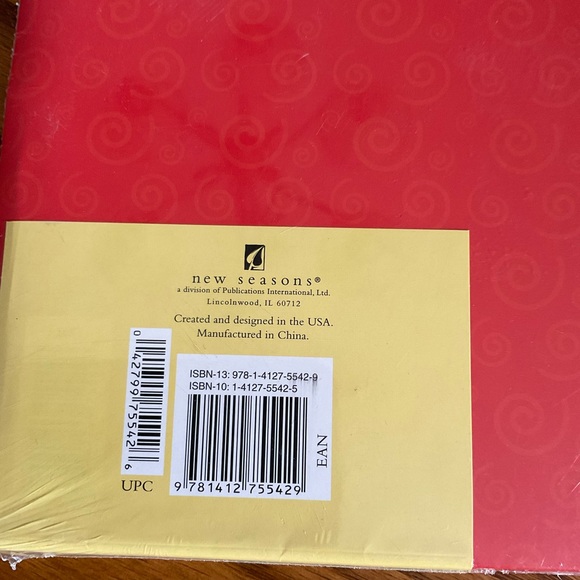 New Seasons My Kid’s Masterpiece Art Calendar - Picture 5 of 6